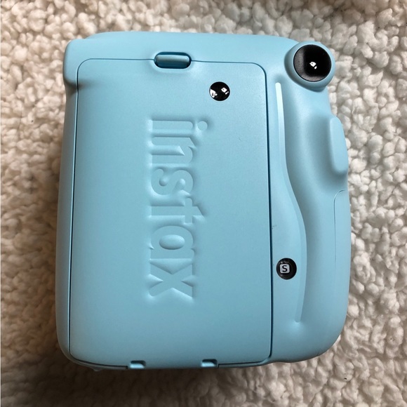 Instax Mini 11 - Picture 4 of 6